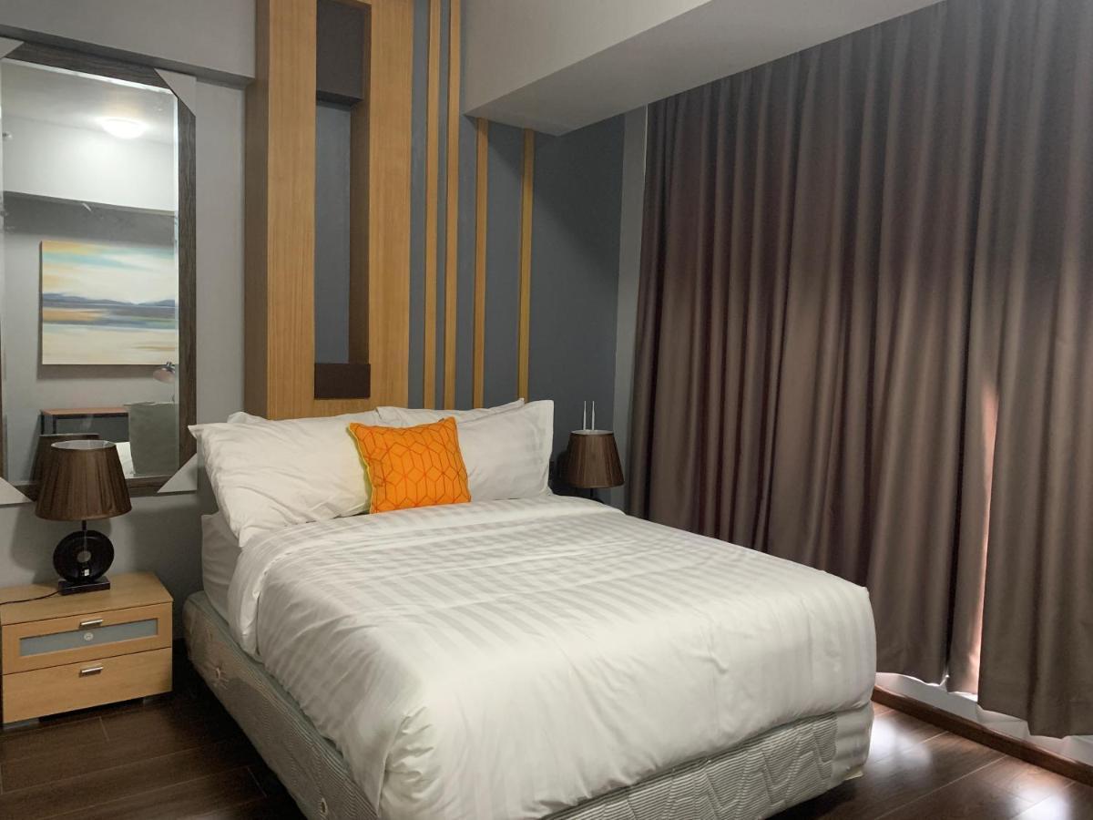 Aeon Suites Staycation Managed By Aria Hotel Davao City Esterno foto